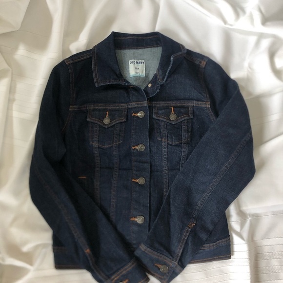 Early 2000’s Old Navy Denim Jacket - Picture 4 of 13